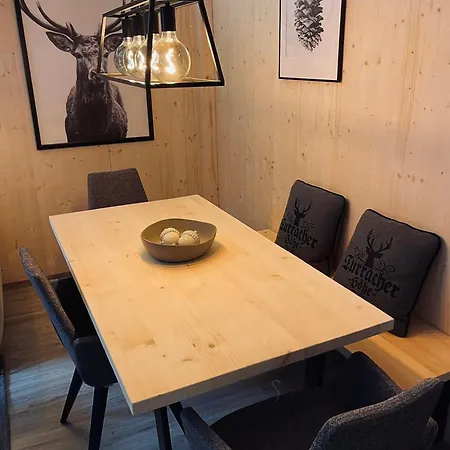 Winkl Huettn 펜션 *