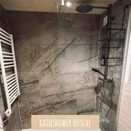 펜션 Winkl Huettn *